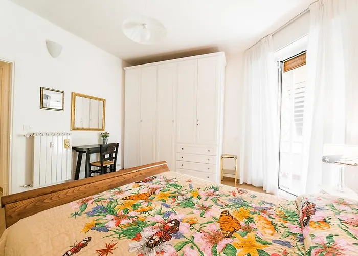 Maison Velia San Giovanni