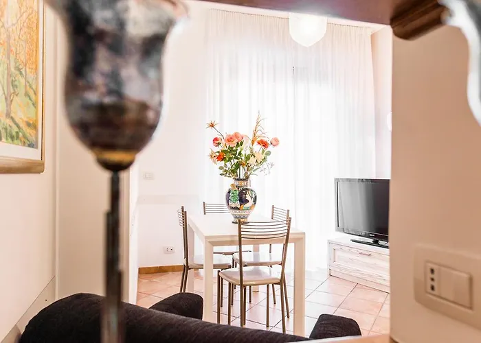 Maison Velia San Giovanni *